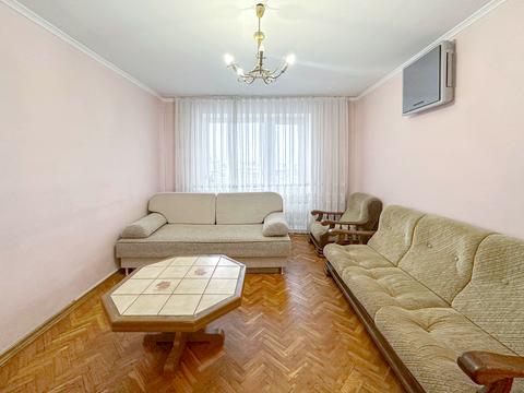 квартира по адресу Днепровская ул., 8