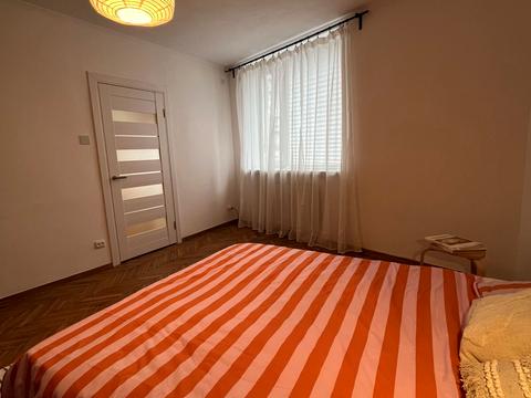квартира за адресою Довга вул., 72
