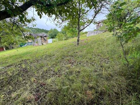 участок по адресу 