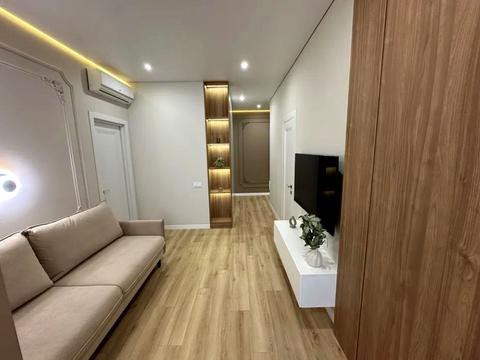 квартира по адресу Краснова ул., 4