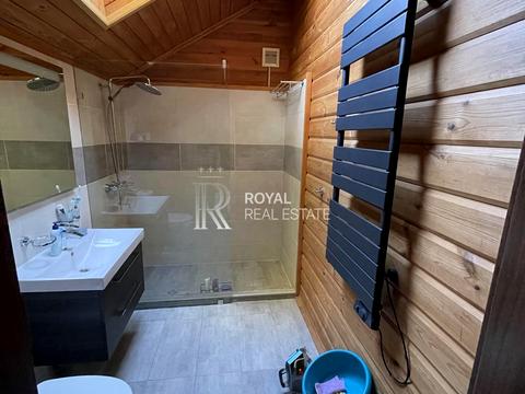 будинок за адресою Піщана вул.