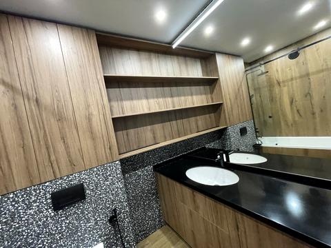 квартира по адресу Молодіжна ул., 5