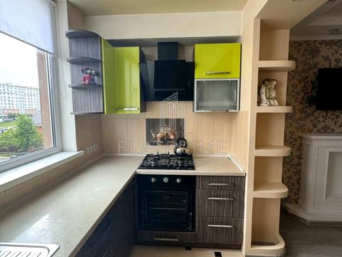 квартира за адресою Райдужна вул., 137