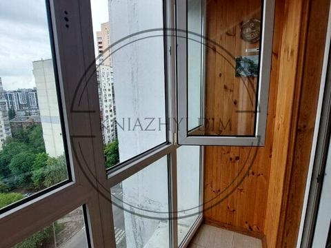 квартира за адресою Стадіонна вул., 14