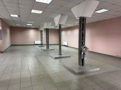 комерційна за адресою Злуки вул. (Олександра Оцупа), 1м