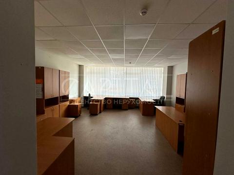 комерційна за адресою Кудрявський узвіз, 7