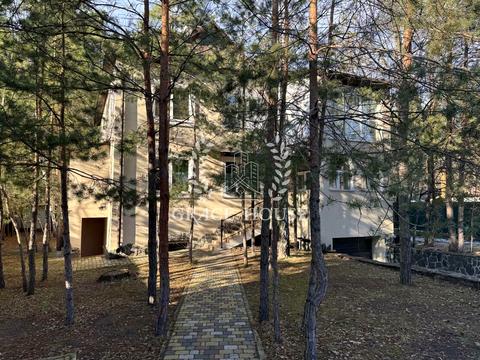 дом по адресу Анатолия Соловьяненко ул.