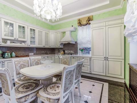 будинок за адресою Центральна вул.