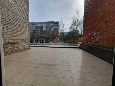 комерційна за адресою Олександра Поля просп. (Кірова), 12