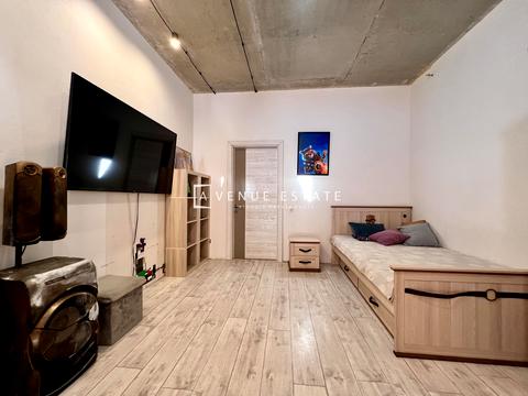 квартира за адресою Деміївська вул., 33