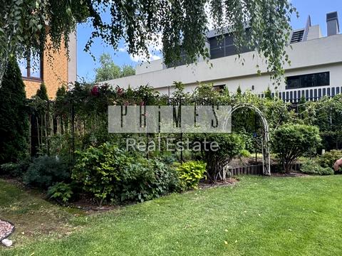 будинок за адресою Суворова вул.