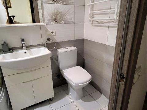 квартира по адресу Комарова ул., 6-А