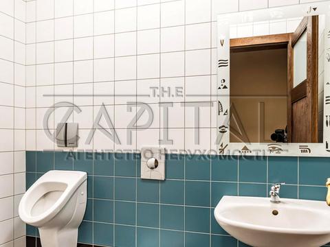 коммерческая по адресу Дегтяревская ул., 33Б