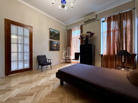квартира за адресою Ярославів Вал вул., 21а