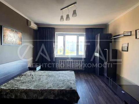 квартира за адресою Драгоманова вул., 31-Б