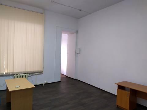 комерційна за адресою Саксаганського вул., 92