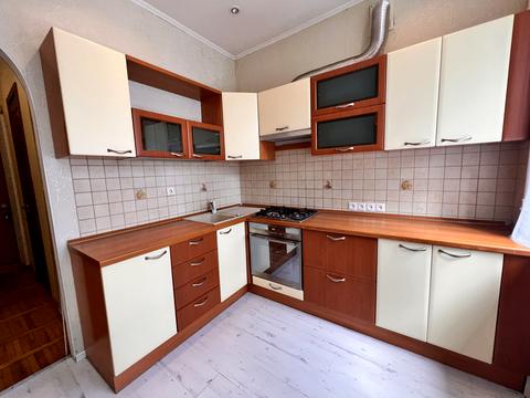квартира за адресою Івана Мар'яненка пров., 7