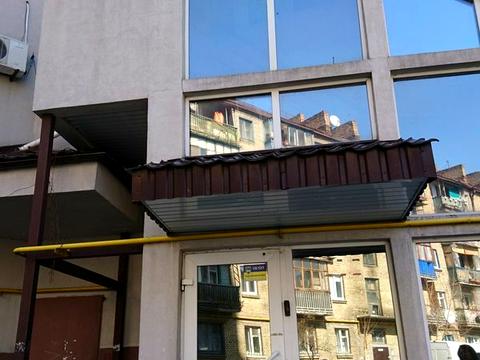 комерційна за адресою Турівська вул., 31