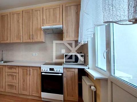 квартира за адресою Софії Русової вул., 7