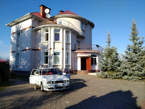 будинок за адресою Анатолія Солов'яненка вул.