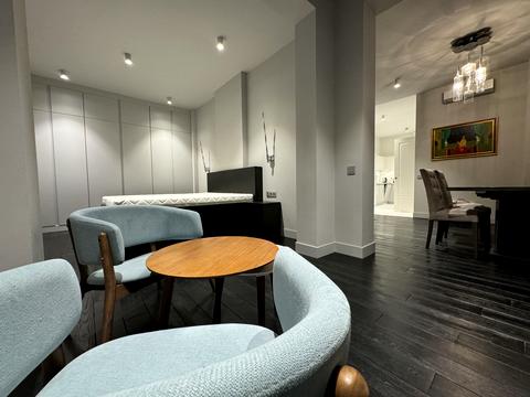 квартира по адресу Днепровская набережная ул., 14