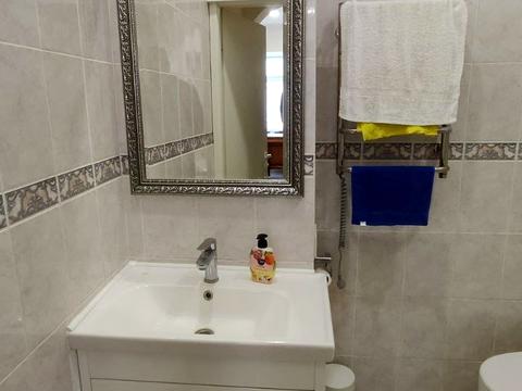 комерційна за адресою Панаса Мирного вул., 9