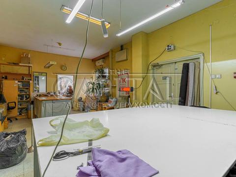коммерческая по адресу Ивана Пулюя ул., 5