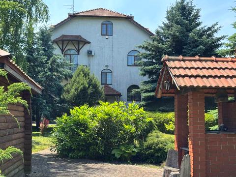 будинок за адресою  Буда, затишна, 5