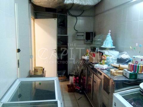 комерційна за адресою Вадима Гетьмана вул., 6