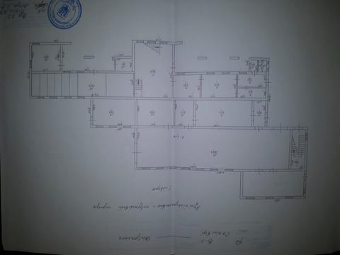 комерційна за адресою с. Сахнівці, Центральна, 1/2