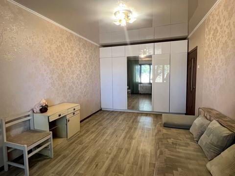 квартира за адресою Вечірній бульв., 18