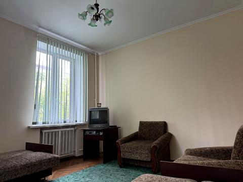 квартира за адресою Олександра Довженка вул., 8