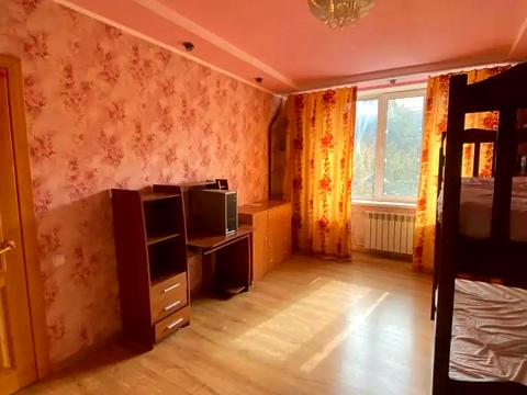 квартира за адресою Івана Мазепи просп. (Петровського), 40