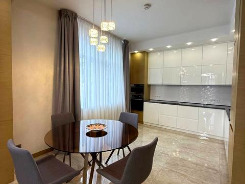 квартира за адресою Олександра Кониського вул., 44