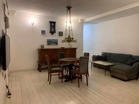 квартира за адресою Шота Руставелі вул., 20