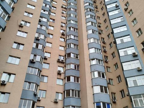 квартира за адресою Генерала Генадія Воробйова вул. (Курська), 13-Е