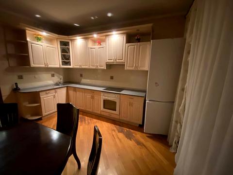 квартира за адресою Миколи Бажана просп., 14