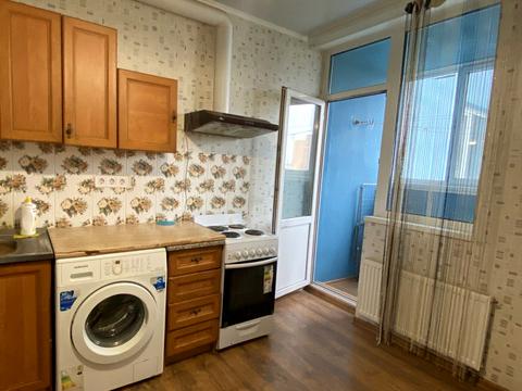 квартира за адресою Рональда Рейгана вул., 40