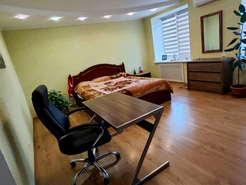 квартира за адресою Новоставкова вул., 27