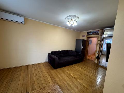 квартира за адресою Набережно-Лугова вул., 3