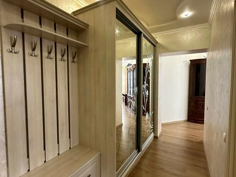квартира по адресу Долгая ул., 20б