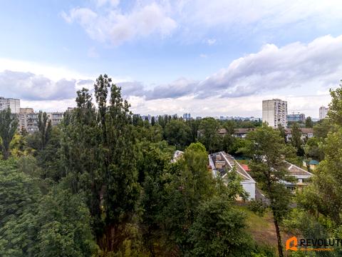 квартира за адресою Романа Ратушного вул. (Волгоградська), 37