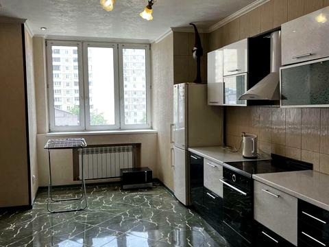 квартира за адресою Срібнокільська вул., 1