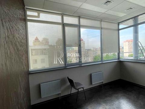 комерційна за адресою Автозаводська вул., 54