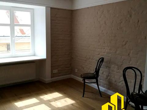квартира по адресу Братьев Рогатинцев ул., 7
