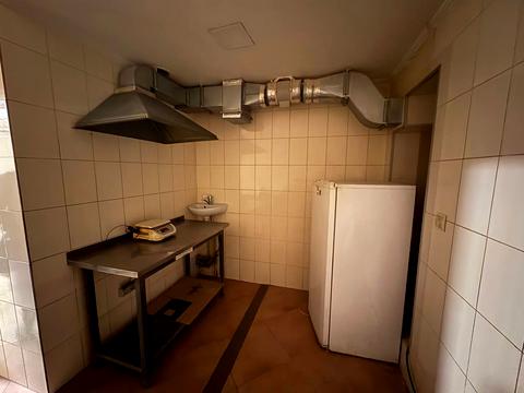 коммерческая по адресу Павла Тычины ул., 61а