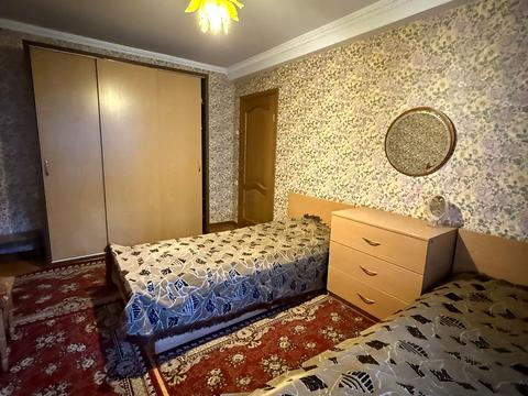 квартира по адресу Героїв Космосу ул., 1-В