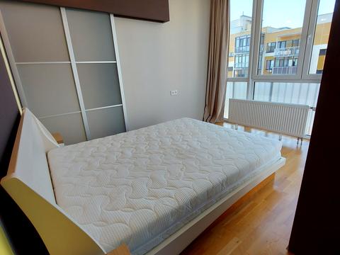 квартира за адресою Івана Кавалерідзе вул., 7