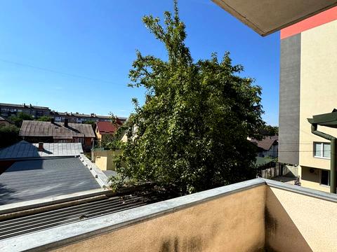квартира за адресою Залізнична вул., 9