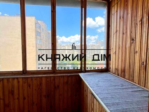 квартира по адресу Драгоманова ул., 23-А